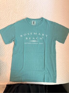 Comfort Colors Rosemary Beach Short-Sleeve Tee in Teal